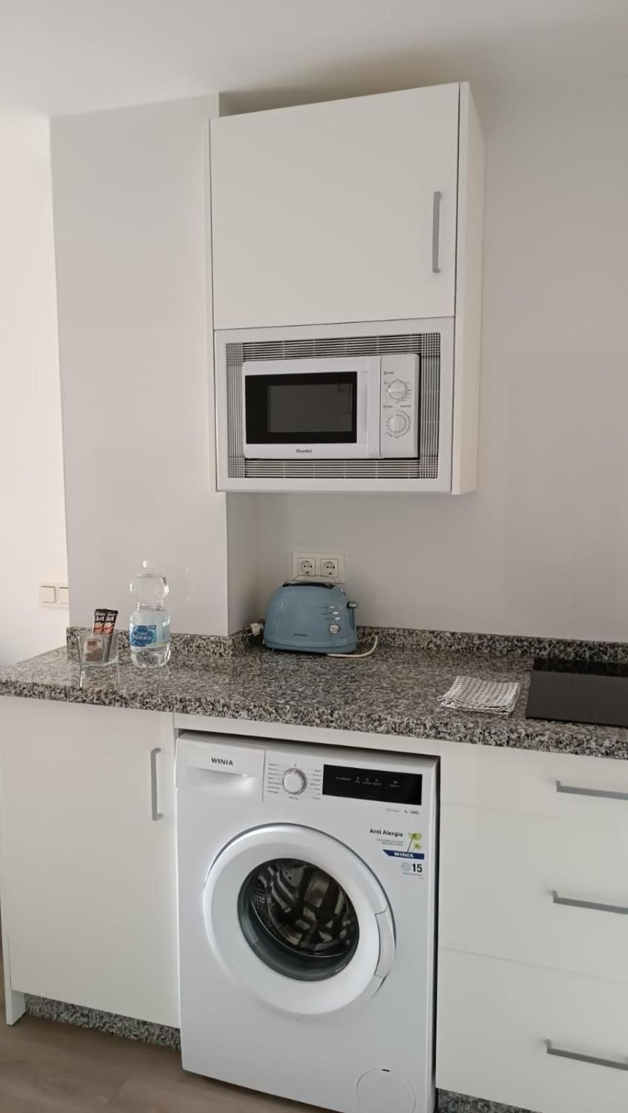 בנאלמדנה Estudio Vacacional מראה חיצוני תמונה